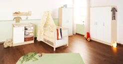 Pinolino Lit Bebé évolutif Florian 70 X 140, Matelas Luna Up Et Deux Draps-housse Blancs