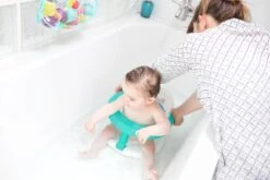 Badabulle Anneau De Bain Pliable Raton -Produits Pour Bébé anneau de bain pliable raton badabulle bambinou lifestyle3