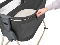Maxi-Cosi Berceau Cododo Tori -Produits Pour Bébé berceau cododo tori beyond graphite maxi cosi bambinou zip