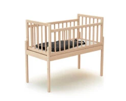 Berceau Cododo Universel Webaby Avec Matelas -Produits Pour Bébé berceau cododo universel webaby hetre brut at4 bambinou