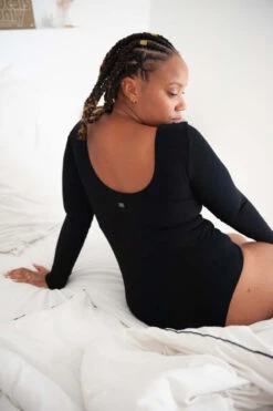 Body D'allaitement Mamagnetic Body 11 Body D'allaitement Mamagnetic Body -Produits Pour Bébé body allaitement manches longuem lamagnetic body black m l mamahangs bambinou lifestyle4