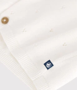 PETIT BATEAU Cardigan En Tricot De Coton Ajouré Marshmallow -Produits Pour Bébé cardigan tricot coton ajoure bebe marshmallow petit bateau bambinou zoom