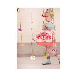 Lilliputiens Cartable Eco-friendly Wonder Stella -Produits Pour Bébé cartable eco friendly wonder stella a4 lilliputiens bambinou produit lifestyle enfant