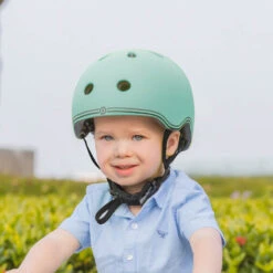 GLOBBER Casque GO UP 45-51cm -Produits Pour Bébé casque go up 45 51cm globber bambinou contexte