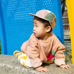 Casquette Camper Multicolore 12 Casquette Camper Multicolore -Produits Pour Bébé casquette camper 2 4 ans multicolor ki et la bambinou lifestyle2