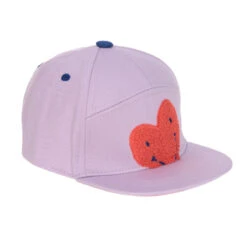 Lassig Casquette Visière Plate Little Gang Coeur Lavande -Produits Pour Bébé casquette visiere plate little gang coeur lavande 2 6 ans lassig bambinou profil