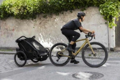 Thule Chariot Sport 2 G3 38 Thule Chariot Sport 2 G3 -Produits Pour Bébé chariot sport 2 g3 black thule bambinou lifestyle3