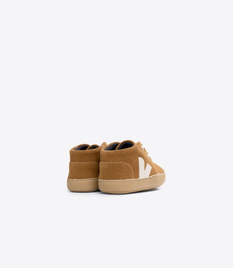 Veja Chaussons Bébé En Suède Camel Pierre 2 Veja Chaussons Bébé En Suède Camel Pierre – Image 2
