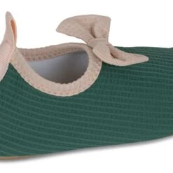 Chaussons De Bain à Nœud Smoke Pine -Produits Pour Bébé chaussons de bain a noeud smoke pine 24 25 konges slojd bambinou zoom