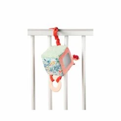 Lilliputiens Cube Multi-activités Alice -Produits Pour Bébé cube multi activites alice lilliputiens bambinou recto parc