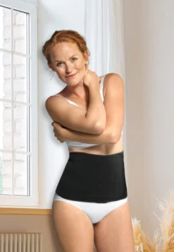 Carriwell Gaine Abdominale Post Grossesse Noir 17 Carriwell Gaine Abdominale Post Grossesse Noir -Produits Pour Bébé gaine abdominale post accouchement noir carriwell bambinou ambiance 2