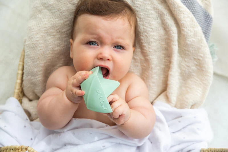 Jouet De Dentition Bateau Origami 2 Jouet De Dentition Bateau Origami – Image 2