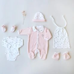 Kit Naissance Fleurs 15 Kit Naissance Fleurs -Produits Pour Bébé kit naissance fleurs 1m 3kg7 bambinou lifestyle4 1