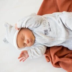 Kit Naissance Mini Nous -Produits Pour Bébé kit naissance mini nous 1m 3kg7 bambinou lifestyle 1