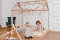 Childhome Lit Enfant Cabane 70 X 140 Cm Naturel 19 Childhome Lit Enfant Cabane 70 X 140 Cm Naturel -Produits Pour Bébé lit enfant cabane 70 140 naturel childhome bambinou ambiance