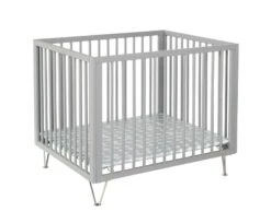 Parc Marit 84 X 102 Cm Gris Clair Avec Tapis 5 Parc Marit 84 X 102 Cm Gris Clair Avec Tapis -Produits Pour Bébé parc en bois de hetre gris clair marit tapis pois gris 1