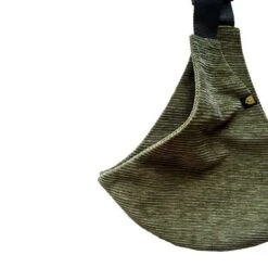 Porte Enfant 9 Mois-4 Ans Premium Collection -Produits Pour Bébé porte enfant 9 mois 4 ans premium collection olive green velours cotele wildride bambinou zoom