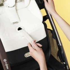 CYBEX Poussette évolutive Gazelle S 2 16 CYBEX Poussette évolutive Gazelle S 2 -Produits Pour Bébé poussette evolutive gazelle s 2 taupe seashell beige cybex bambinou harnais