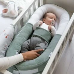 BabyMoov Réducteur De Lit Doomoo Cocoon