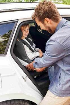 BeSafe Siège-auto Beyond 360 I-Size Groupe 0+/1/2 Et Base Isofix Beyond -Produits Pour Bébé siege auto beyond 360 i size groupe 0 plus 1 2 anthracite mesh besafe bambinou lifestyle1 1