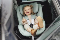 Siège-auto Dualfix 5Z I-Size Groupe 0+/1 11 Siège-auto Dualfix 5Z I-Size Groupe 0+/1 -Produits Pour Bébé siege auto dualfix 5z i size groupe 0 1 jade green britax bambinou lifestyle2