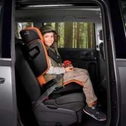 Siège-auto Kidfix I-Size Groupe 2/3 -Produits Pour Bébé siege auto kidfix i size groupe 2 3 golden cognac britax romer bambinou voiture